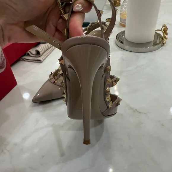 Valentino Gray Rockstud Heels with Stiletto Design