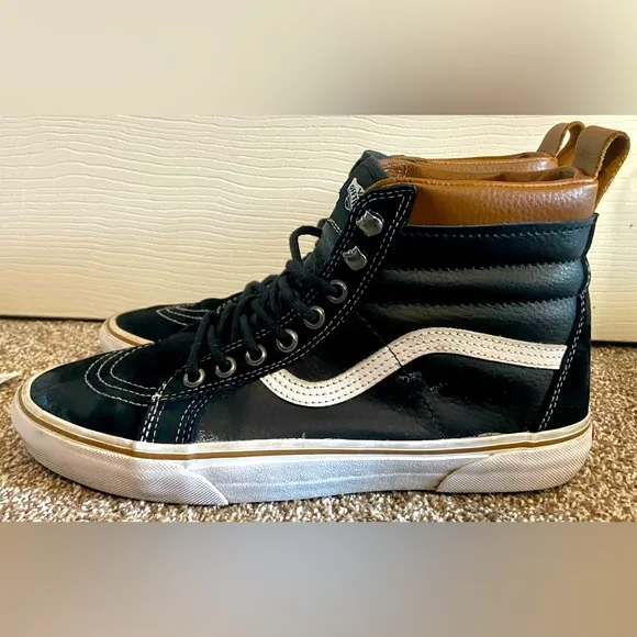 Vans Men’s SK8-HI MTE ‘Black White’ Hi Top Trail Shoes Size 8.5 Men/10 Women’s