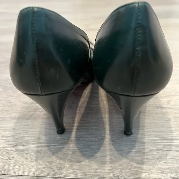 VERSANI Heels Pumps Leather &amp; Suede Forrest Green Origami Bow 6B Vintage​