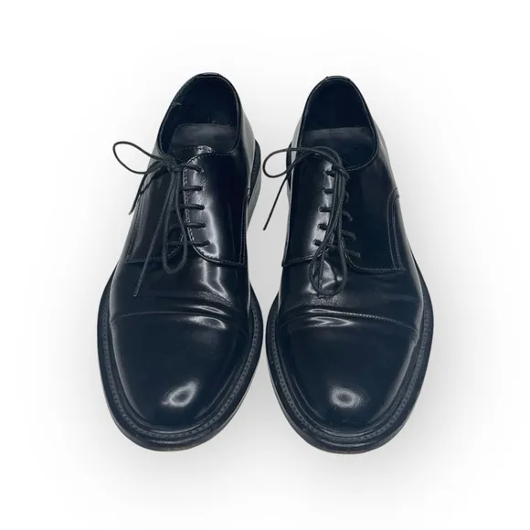 Via Spiga ✦ Oxford Sleek Shine Lace Up Dress Shoe ✦ Black Leather ✦ Men’s 9 ✦