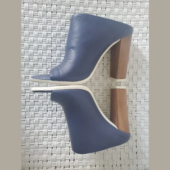 Vince Allison Indigo Slip On Peep Toe Heeled Mules Sz 7