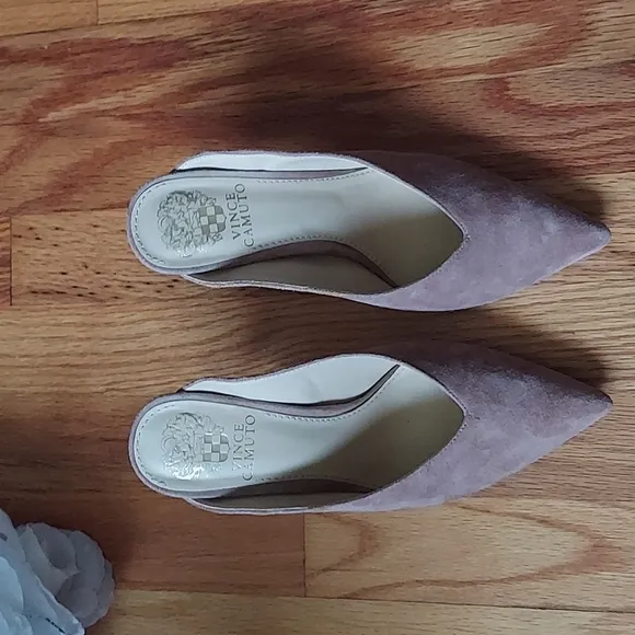 Vince Camuto Berodie Dusty Pink Suede Mules Sz 6.5