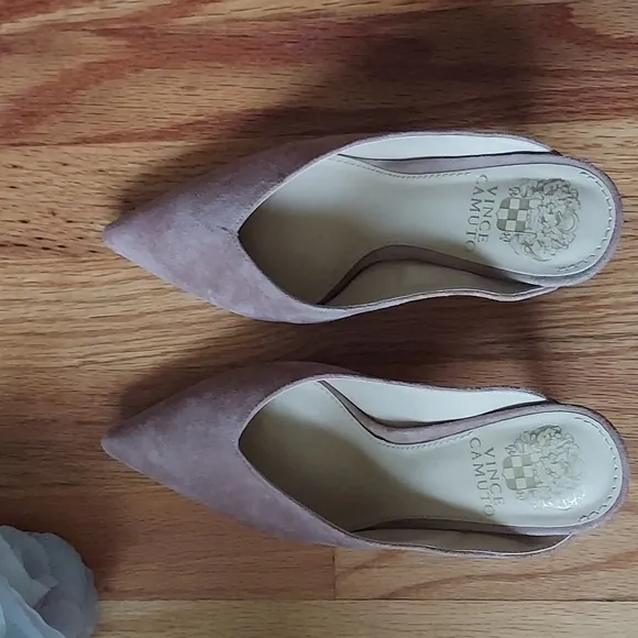 Vince Camuto Berodie Dusty Pink Suede Mules Sz 6.5