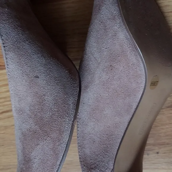 Vince Camuto Berodie Dusty Pink Suede Mules Sz 6.5