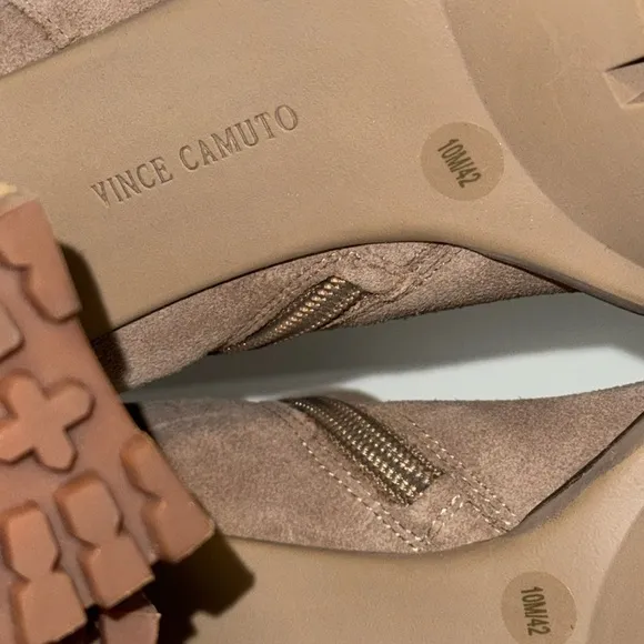 Vince Camuto Ernessa Block Heel Platform Boot Bootie Tan Taupe Suede Women’s 10