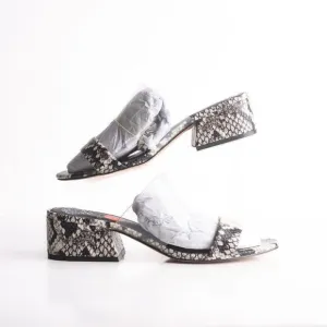 Vince Camuto Womens Caveera Leather Heels Mules Sandals Snake Print US 9.5 New
