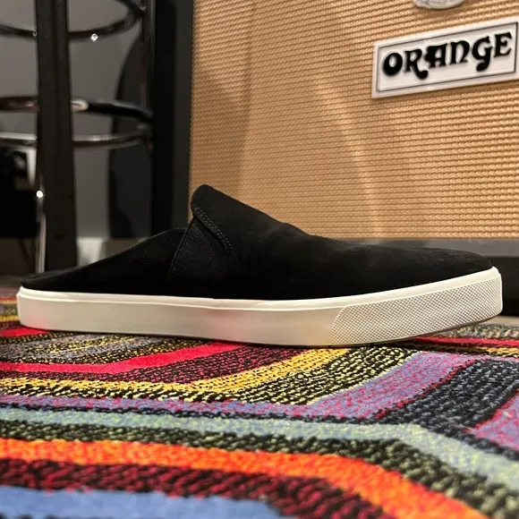 VINCE Slip On Mules in Black Suede, 10M, EUC