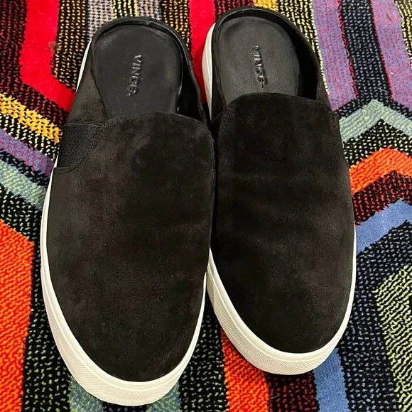 VINCE Slip On Mules in Black Suede, 10M, EUC
