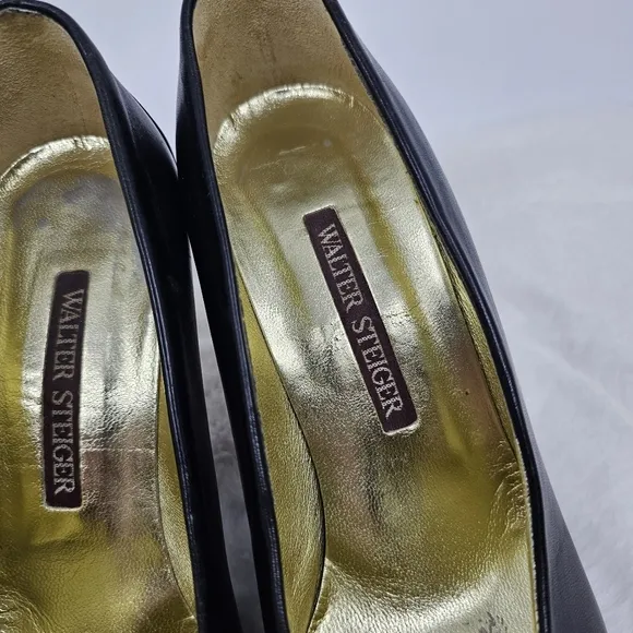 Vintage 1980's Walter Steiger metal back cap pointed closed toe black heels 8.5