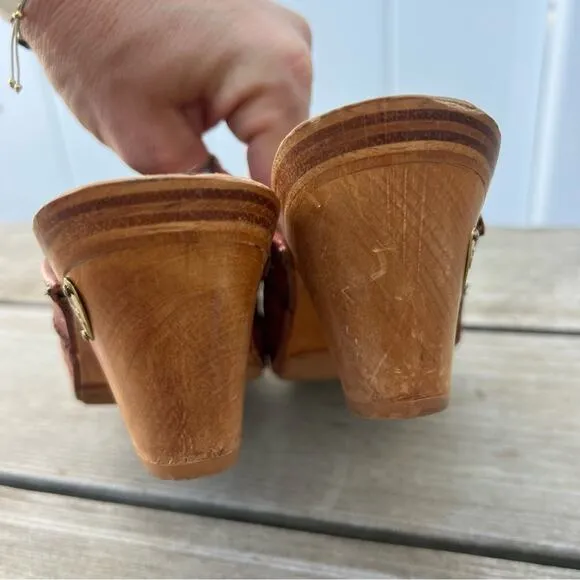 Vintage 70s Fanfares Strawberry Wood Leather Heeled Mule Clogs 6M