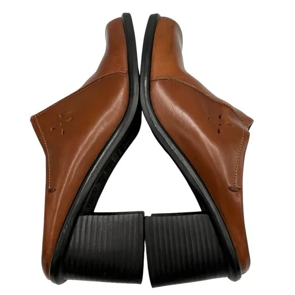 Vintage 90s Y2K Predictions Sz 6 Square Toe Laser Cut Leather Chunky Heel Mules