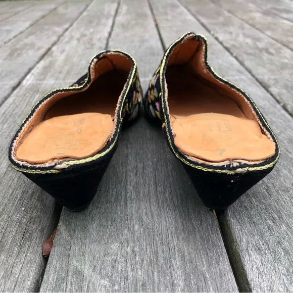 Vintage Black Velvet Metallic Gold Embroidered Ornate Handmade Babouche Mules