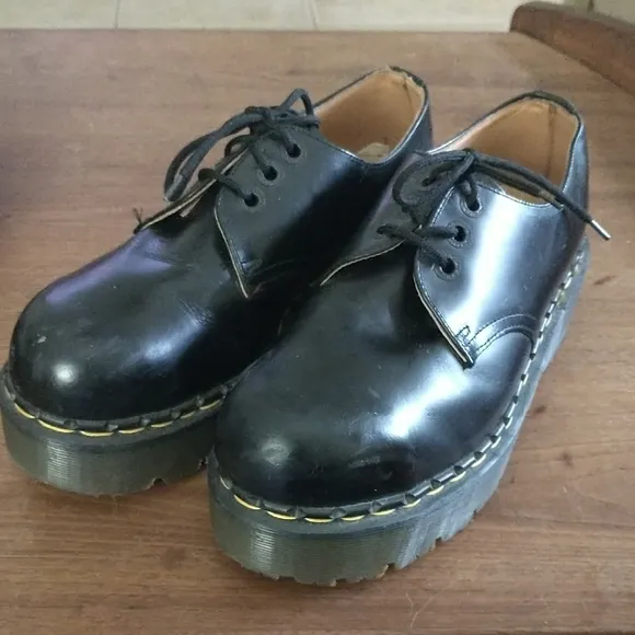 Vintage Doc Marten Lace Up Oxfords