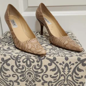 Vintage Isaac Mizrahi Tan Women's Pumps