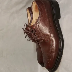 Vintage SEARS mens leather oxfords, reddish brown, size 9.