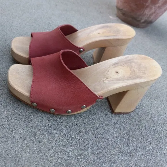 Vintage Studded Heeled Mules