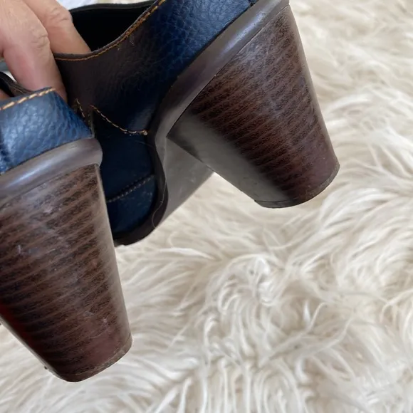 VINTAGE Western genuine leather mules