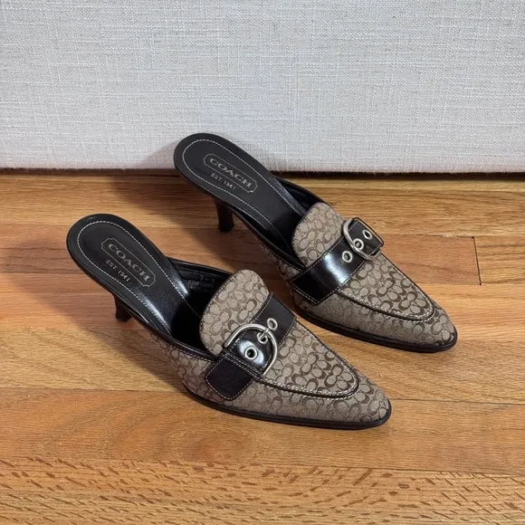 Vintage Y2K Coach Pointy Toe - KittenHeel Mules LOGO Size 7 1/2 B
