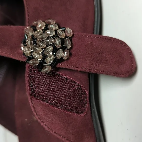 Vionic Joan Red MaryJane slide Mules with beaded strap women's size 11 EU 43