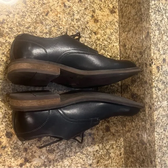 Vionic Men’s Graham Black Leather Oxfords Dress Shoes 9.5 Plantar Fasciitis