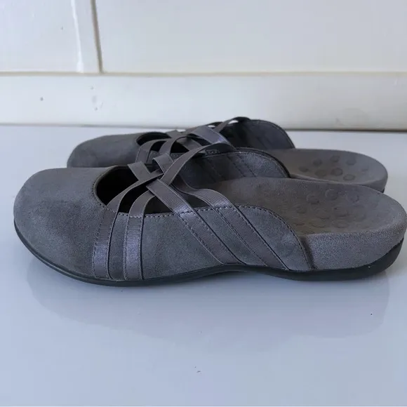 VIONIC Rest Claire Mary Jane Mule Gray Women`s size 7
