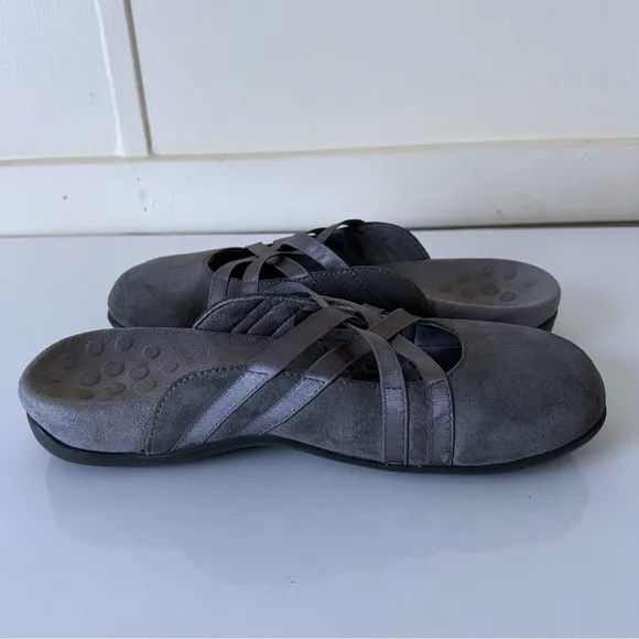VIONIC Rest Claire Mary Jane Mule Gray Women`s size 7