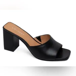 VITAL | Block Heel Slides