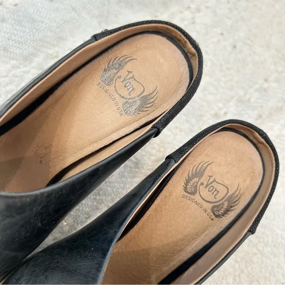 VON DUTCH Cruiser black leather peeptoe slip on open back heeled mules