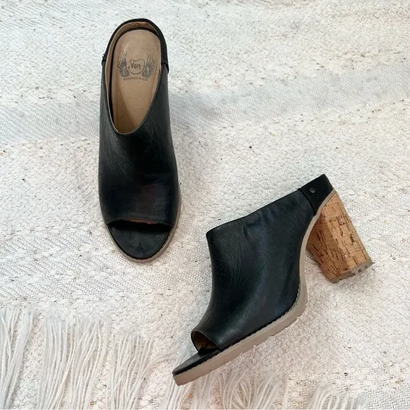 VON DUTCH Cruiser black leather peeptoe slip on open back heeled mules