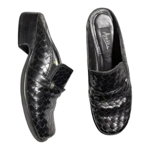 Vtg 1990s Artiva Black Woven Leather Round Toe Open Back Block Heel Mules 8.5