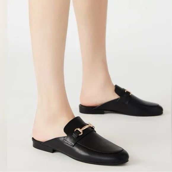 ❤️‍🔥WIDE FRIENDLY STEVE MADDEN LEATHER MULES