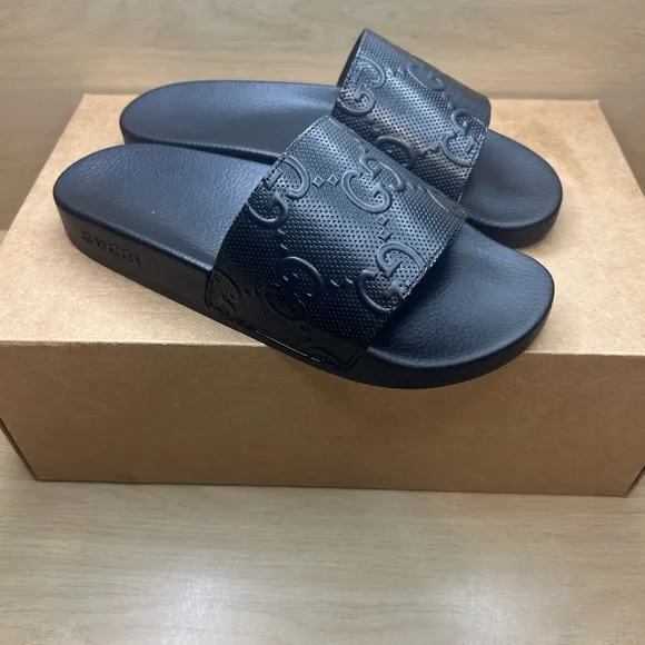 Women’s Auth Gucci GG Slide Sandals Size 8.5/9 Euro 39 Demetra Black