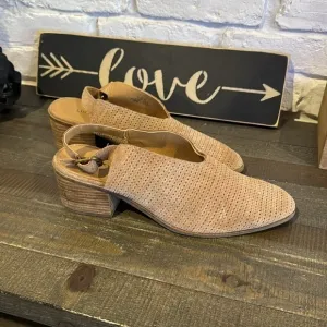 Women’s Lucky Brand suede mules