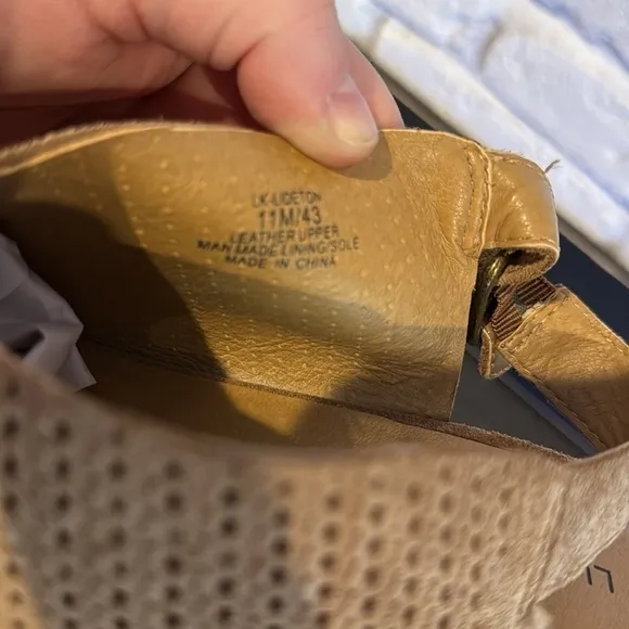 Women’s Lucky Brand suede mules