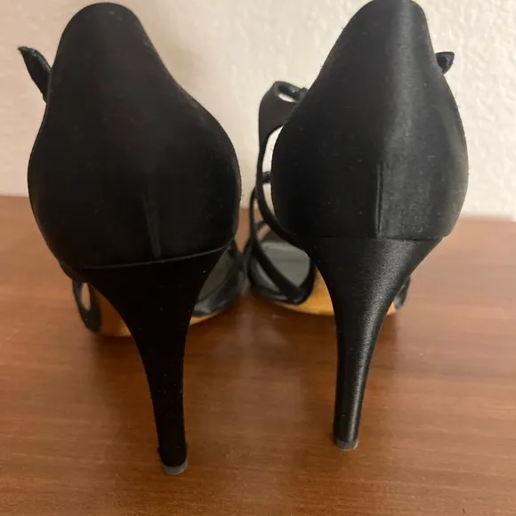 Women’s Moschino Black Strappy Heels Size 8.5
