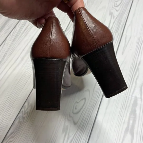 Y2K vintage Mugnai Pointed Toe low heels brown size 6