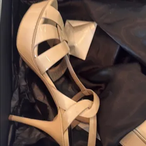 Yves Saint Laurent Cream Strappy Heels Barely Worn.