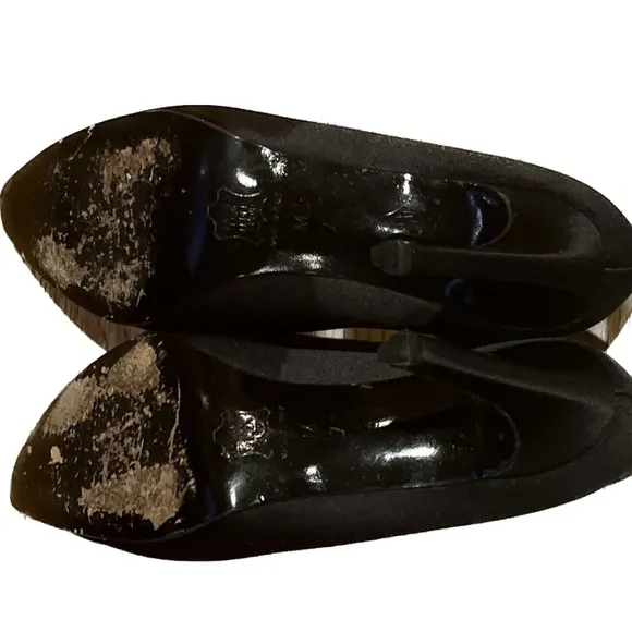 Yves Saint Laurent Paris Black Satin Pumps Heels  Size 7