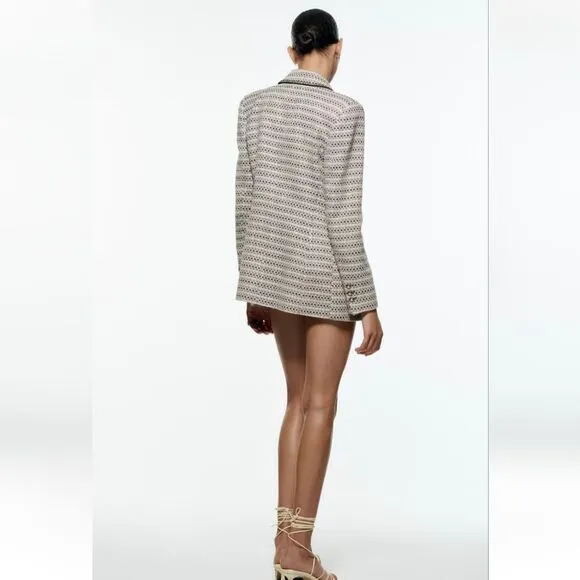 ZARA BLOGGERS FAV TEXTURED SAND AND BLUE BLAZER NWT chanelish style