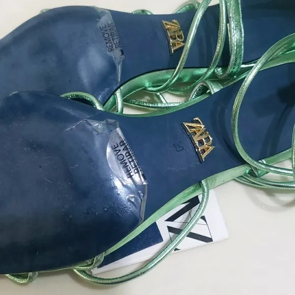 ZARA BLUE COLLECTION GREEN METALLIC LEATHER HEELS