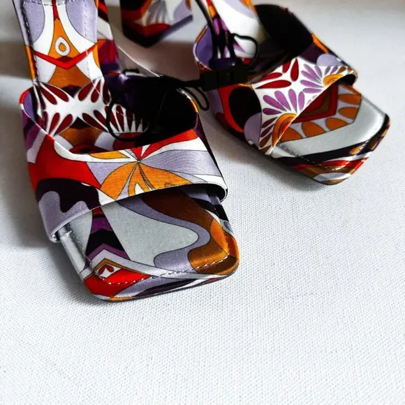 Zara Colorful Psychedellic Print Square toe Slides 36