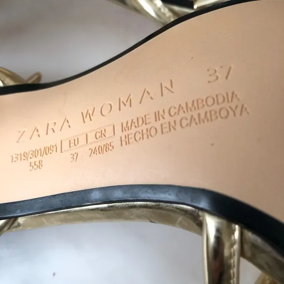 Zara NWOT beautiful gold knot 4” heels size (37) 6.5
