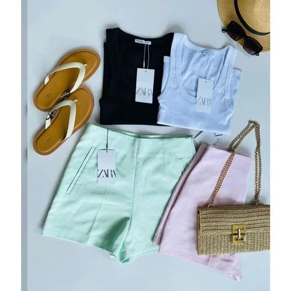 ZARA HIGH WAISTED SHORTS
