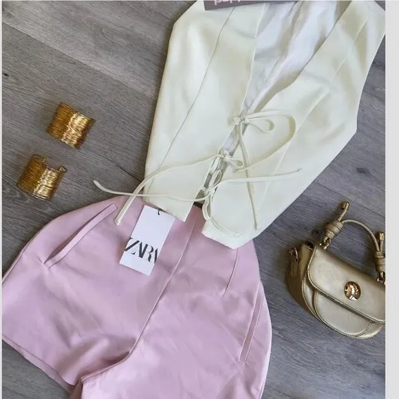 ZARA HIGH WAISTED SHORTS
