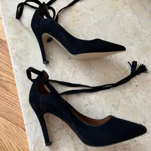 Ziljian ankle tie strap heels